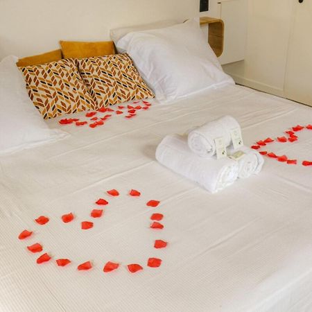 Romantique Et Sensuelle Dardilly Zewnętrze zdjęcie